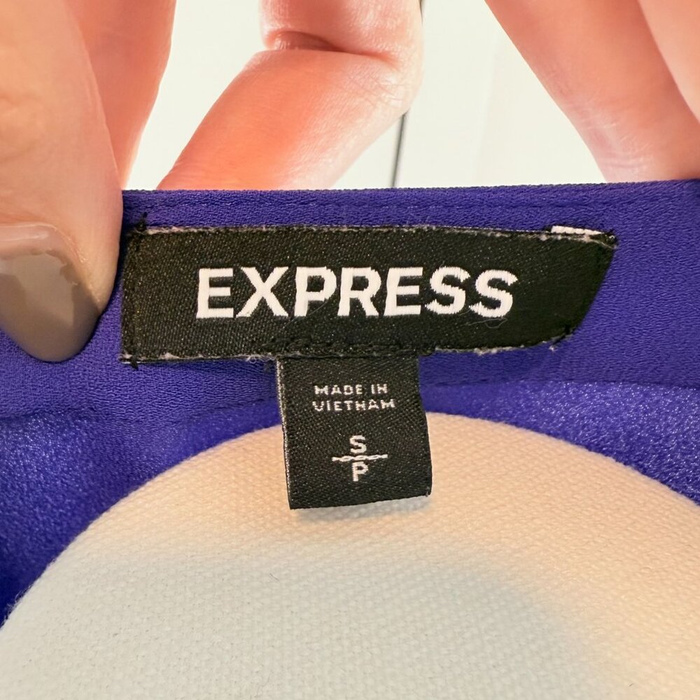 Express Button-Front Blouse – Vibrant Purple, Size Small 💜✨ - Picture 5 of 11